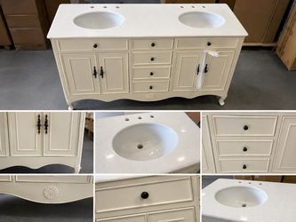 ¡Claro! 👍 Aquí tienes un anuncio bien vendedor para Facebook Marketplace:  🛁 MODЕTTI PROVENCE 60” DOUBLE BATHROOM VANITY — $989  ✨ ELEGANTE • TRADIC