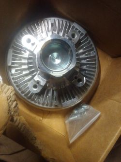 Automotive parts and accessories fan cluch