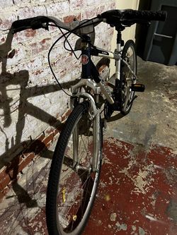 Swchwinn trail way bicycle