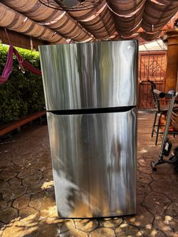 Refrigerator LG