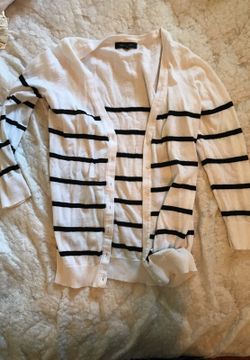 Small black white striped cardigan