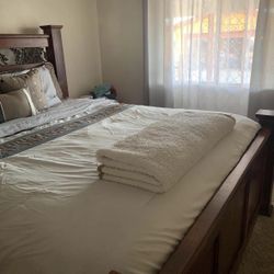 Bed Frame (Cal King)