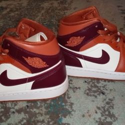 Ladies Shoes
