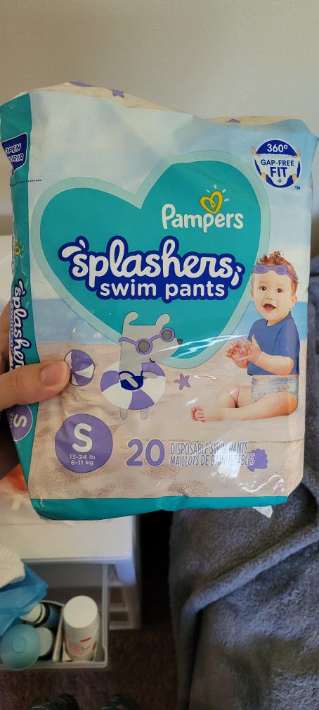Pampers Little Swimmers 