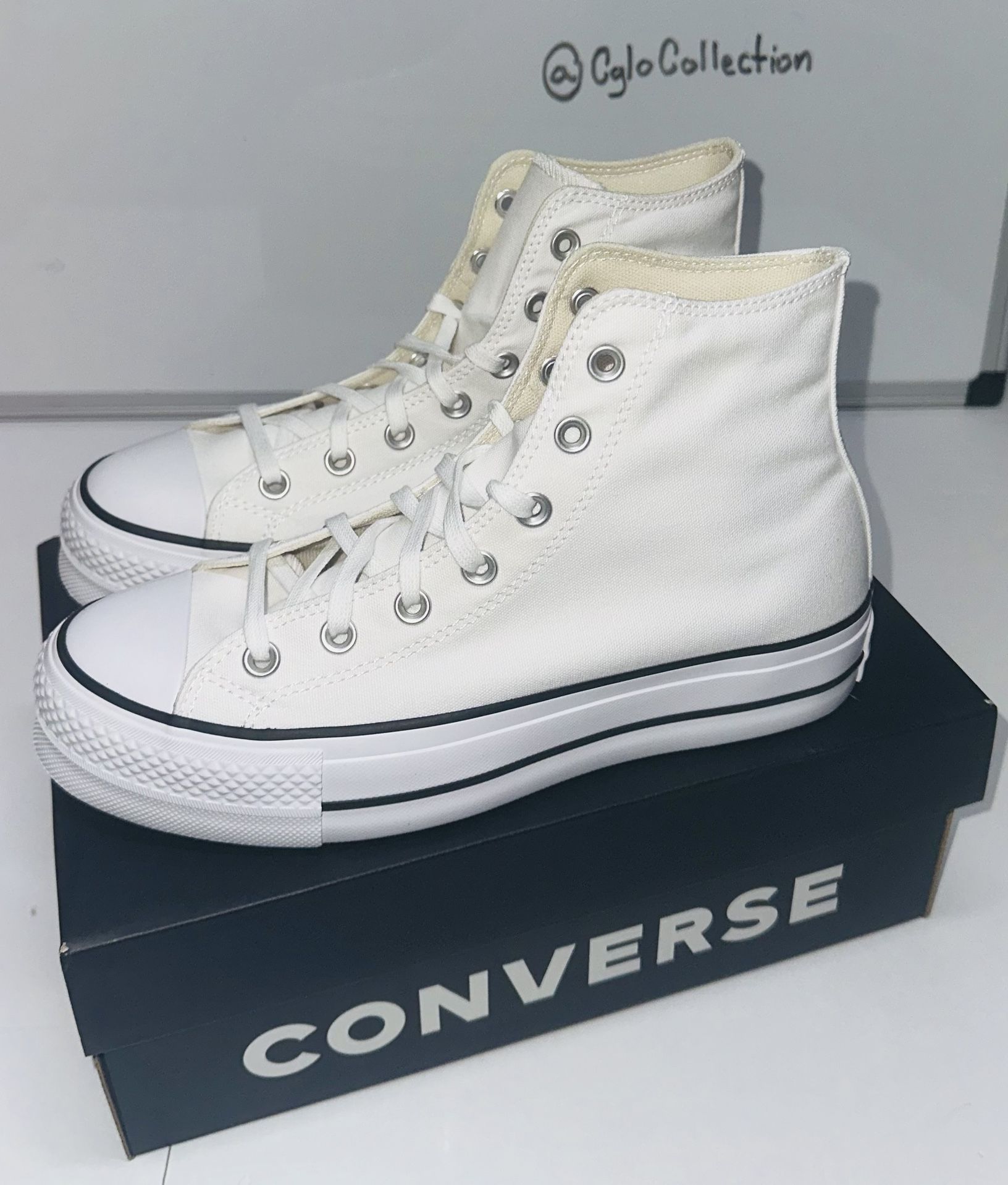 Converse Chuck Taylor All Star (Size 8.5 Women’s)