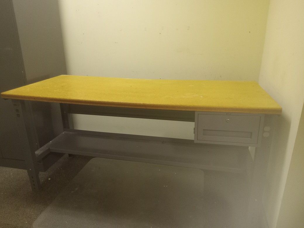 Work Bench/ Cabinet