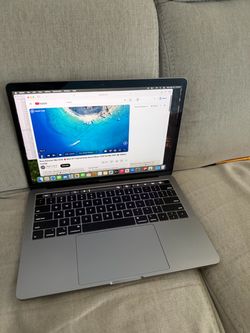 MacBook Pro 13” Touch Bar 1Tb ssd i7