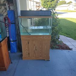 Aquarium 30 Gal
