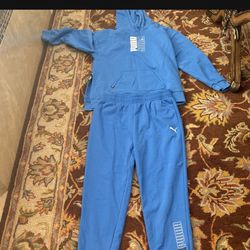 New Puma Jogging Suit