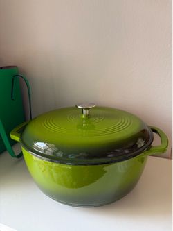Enameled Cast Iron Dutch Oven