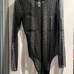 New Victoria Secret Size M $20