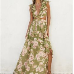 Dress Forum Size Medium Green Floral Maxi Dress With Cut Outs 