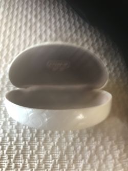 Caja nueva para lentes