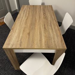 Dining Room Table With Chairs 