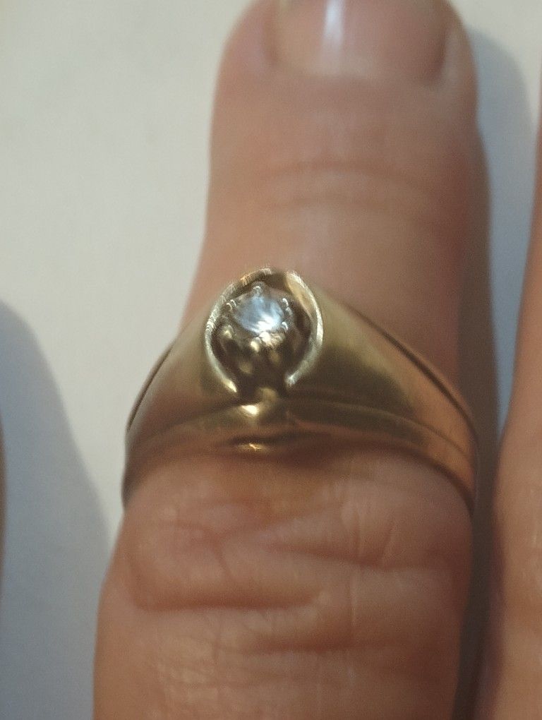 14 K Solid Gold Diamond Ring