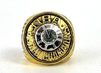 New York Knicks 1973 Finals Championship Ring - Size 10.5