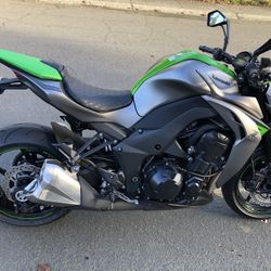 2016 Kawasaki Z1000 ABS