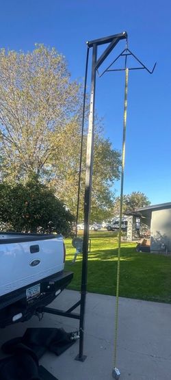 Kill Shot Truck Hitch Mounted Deer / Elk Hoist