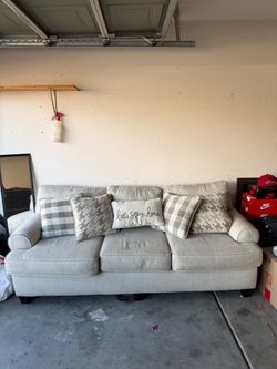 Gray Fabric 3-Seat Sofa with Throw Pillows