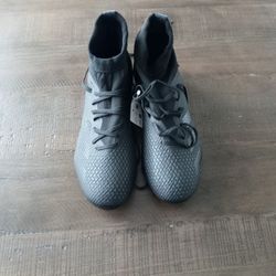 Addidas Predator Size 7