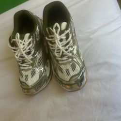 Bottega Orbits Size 10 US 44