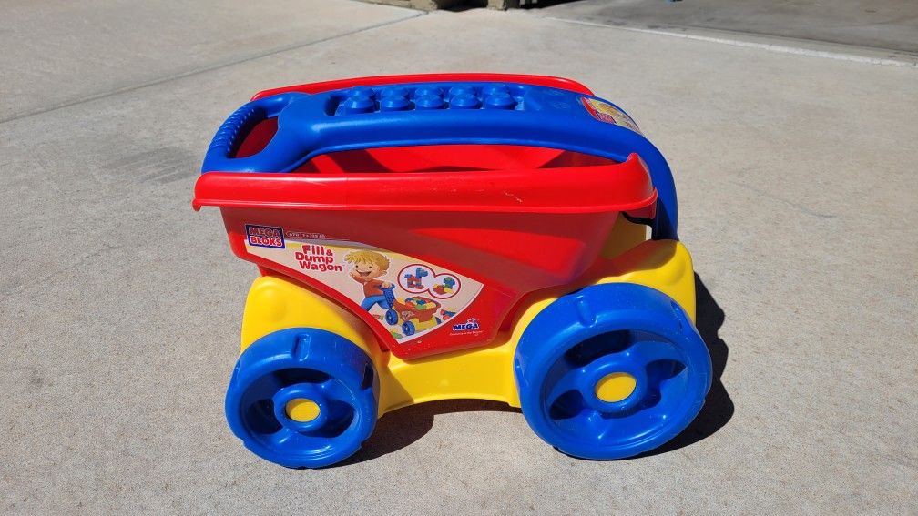 Mega Blocks Wagon