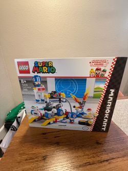 LEGO SUPER MARIO TOADS GARAGE SET 72035