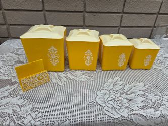 Vintage Collectible plastic container set