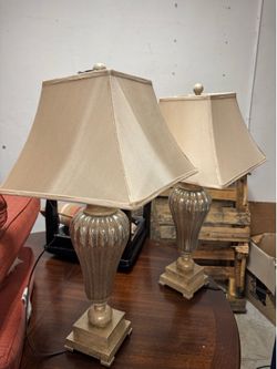 2 lamps