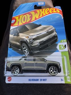 Hot Wheels Silverado EV RST