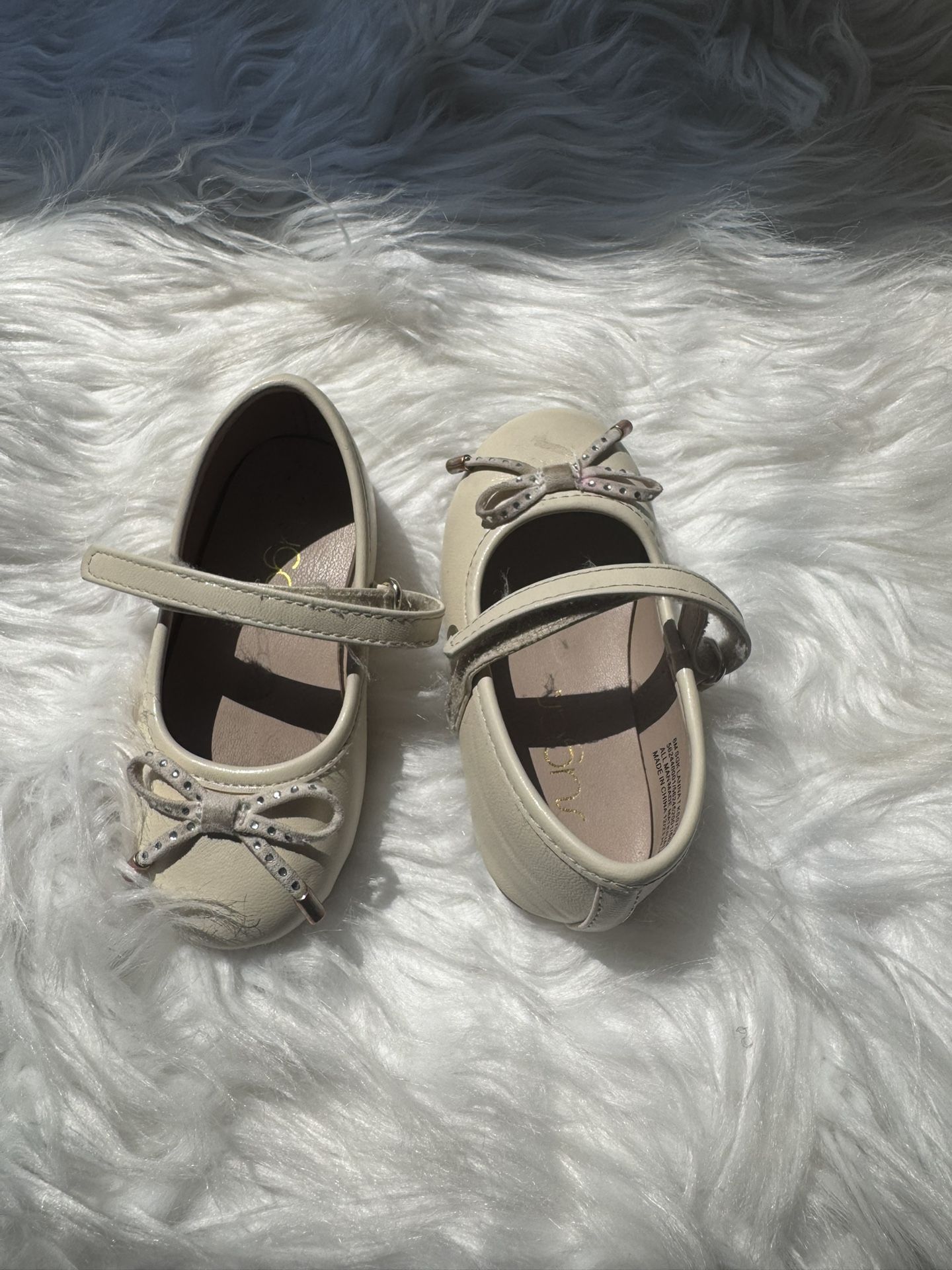 Flat Kids Shoe
