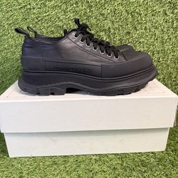 Size 12M - Alexander McQueen Tread Slick Black