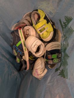 Kids Shoes Free