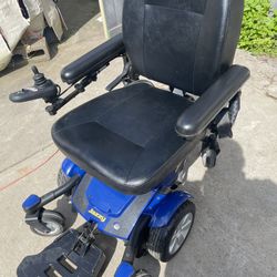 Jazzy Select 6 Power Wheelchair