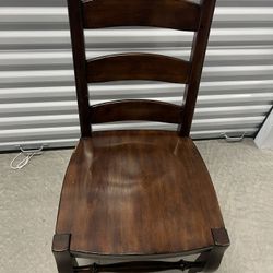 Pottery Barn Wynn Ladderback Chestnut Dining Chairs. Used in good condition with cosmetic blemishes associated with normal usage. These blemishes are 