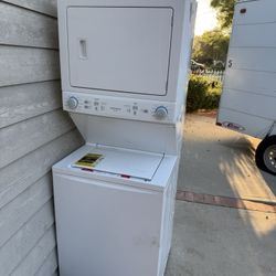 Frigidaire Washer And Dryer 
