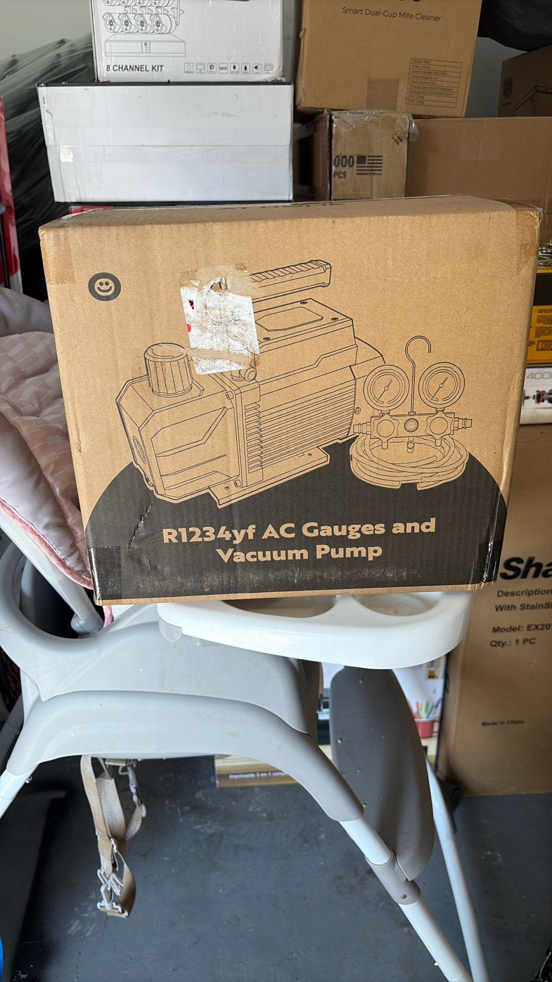 Ac gauges And vacuum Pump 