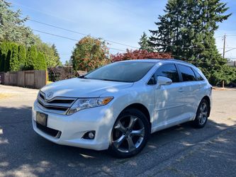 2013 Toyota Venza, White SUV