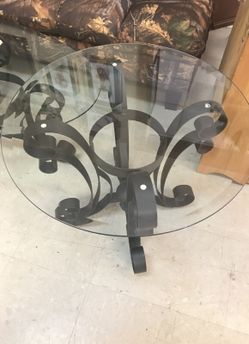 Center table w/one end table