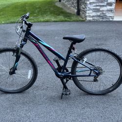 SPECIALIZED Girl Bike