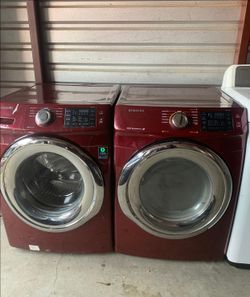 Maroon Washer And Electric Dryer Matching Set