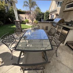 Patio Table With Chairs And Cushions 