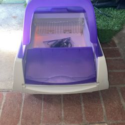 Scoop Free Litter Box 