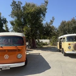 VW Bus- 74 Or 78 U Pick