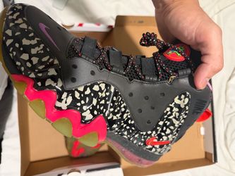 Nike Barkley Posite Max size 10