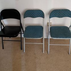 Folding Chairs $10 Per Chair 25xx Welsh Rd  Still Available No Delivery 
