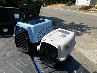 Small Dog Cat Rabbit Bunny Kennel Crate Carrier Like New 24" L by 14” W by 14” H $25 Each