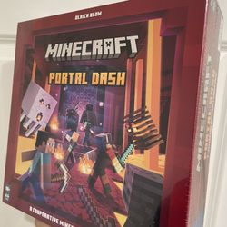  Ravensburger Minecraft Portal Dash Immersive Strategy Board Game- Brand New!   Immerse yourself in the exciting world of Minecraft with the Ravensbur