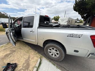 2006 Nissan Titan