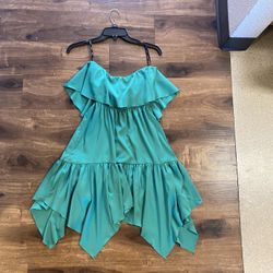 Brand New Woman’s Xoxo brand Green Dress Up For Sale 